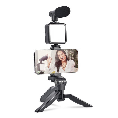 Vlogging Kit – Mini Tripod, Mic & LED Light for Video Making | Mobiléon