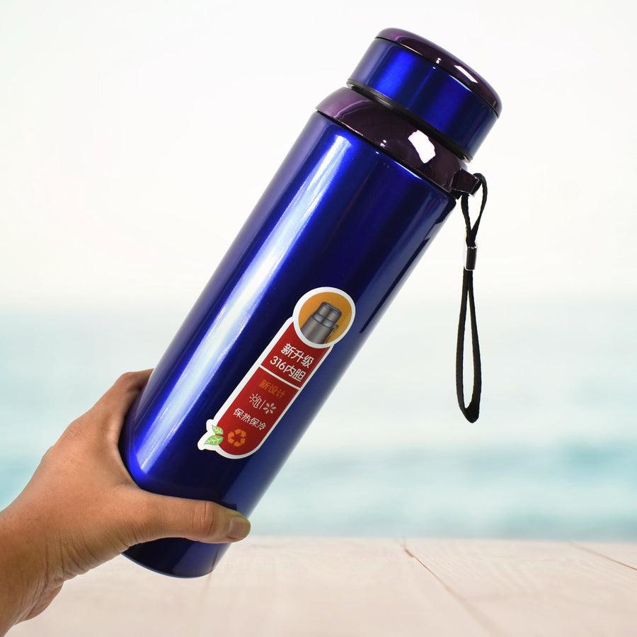 Vacuum Insulated Stainless Steel Bottle – Keeps Drinks Hot or Cold